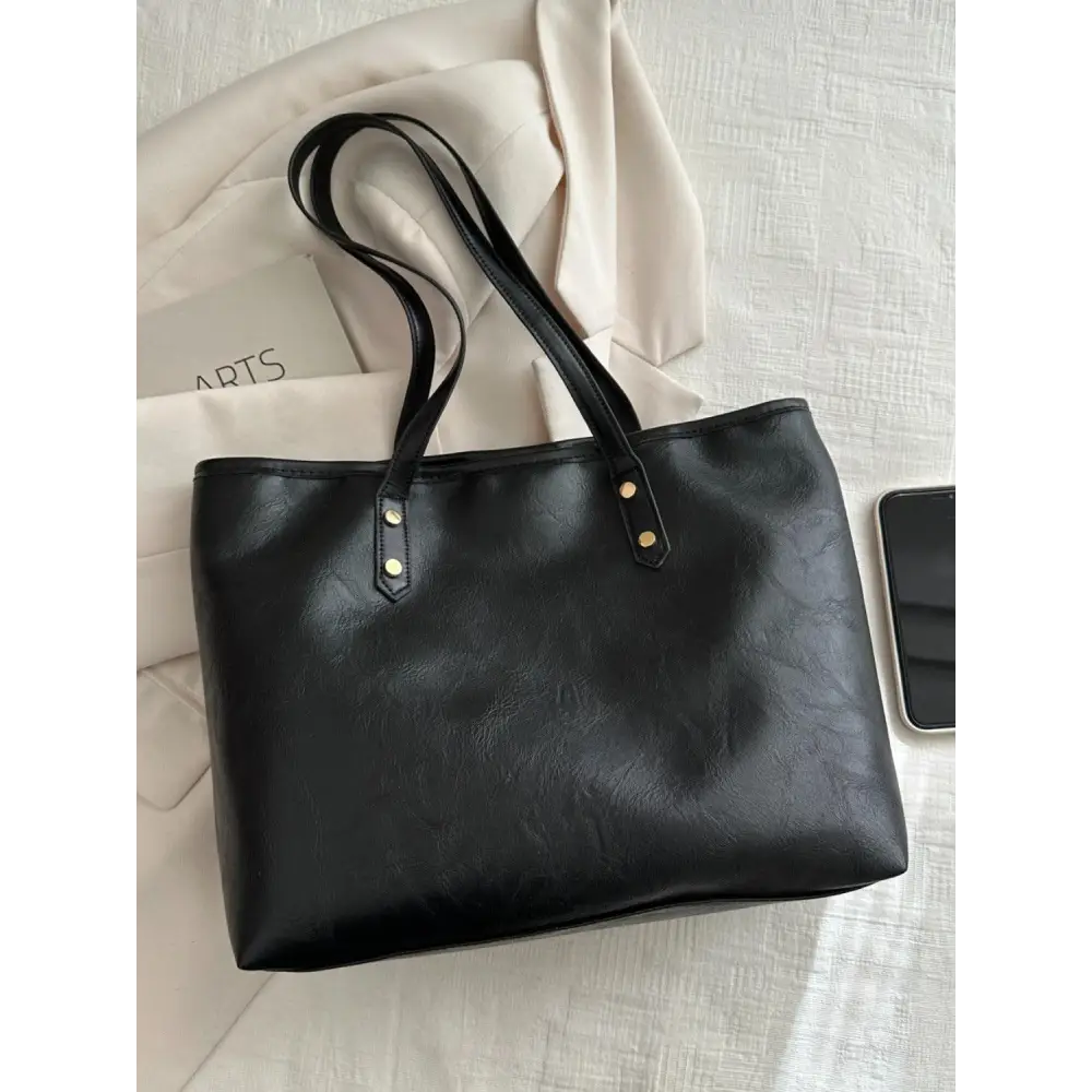 Stylish Black Leather Medium Shoulder Bag for Everyday Elegance