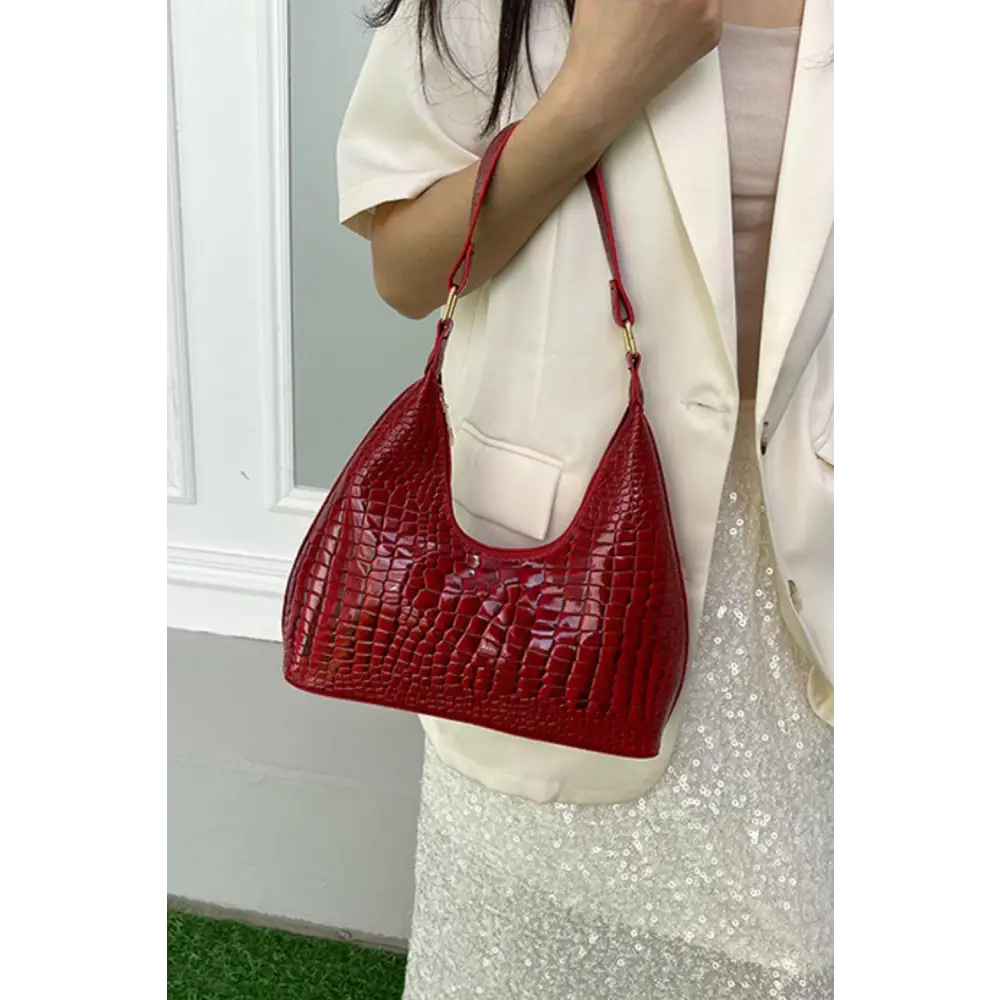 Fierce Red Croc Stone Texture Shoulder Bag for Trendsetting Style