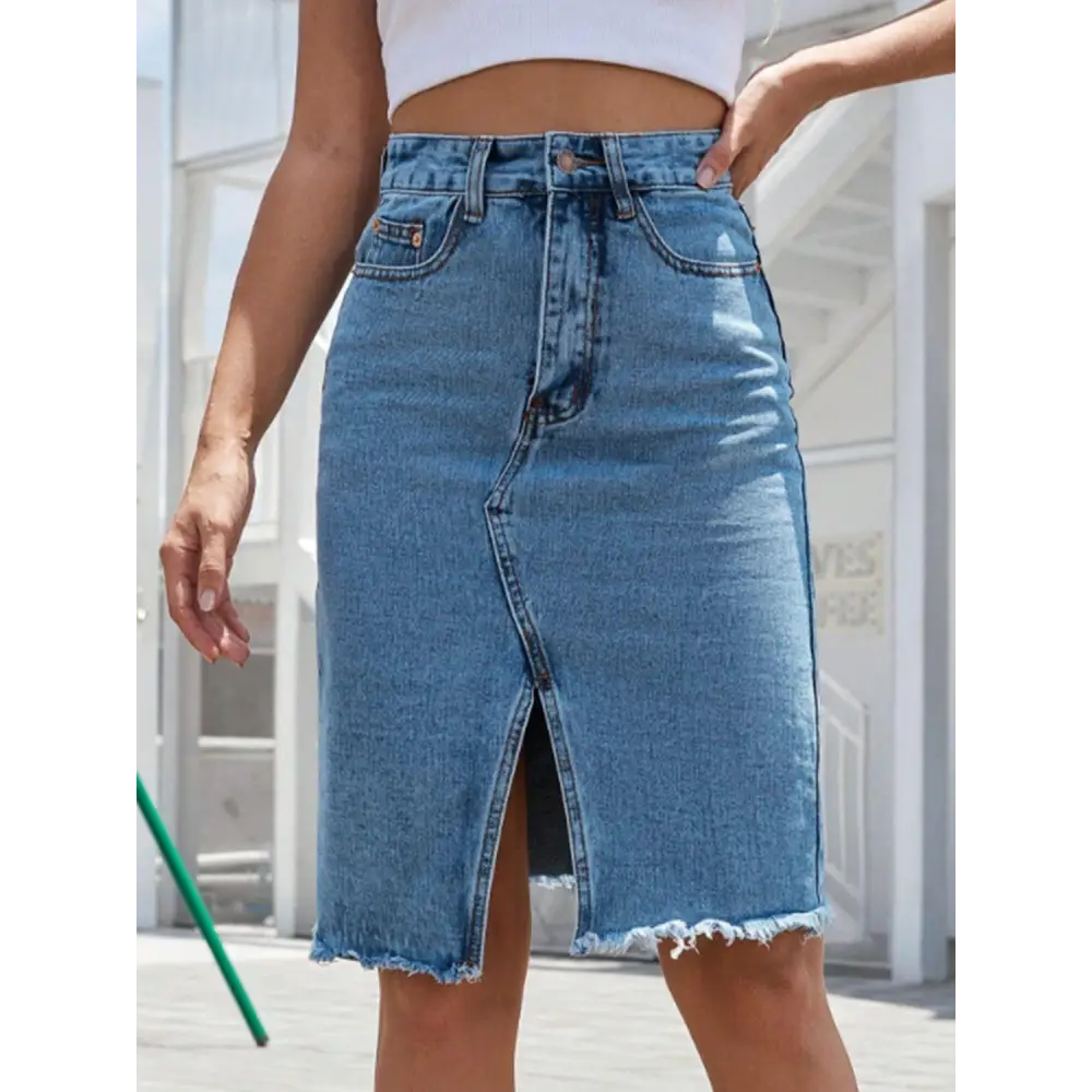 Stylish Raw Hem Slit Denim Skirt for Trendy Summer Looks