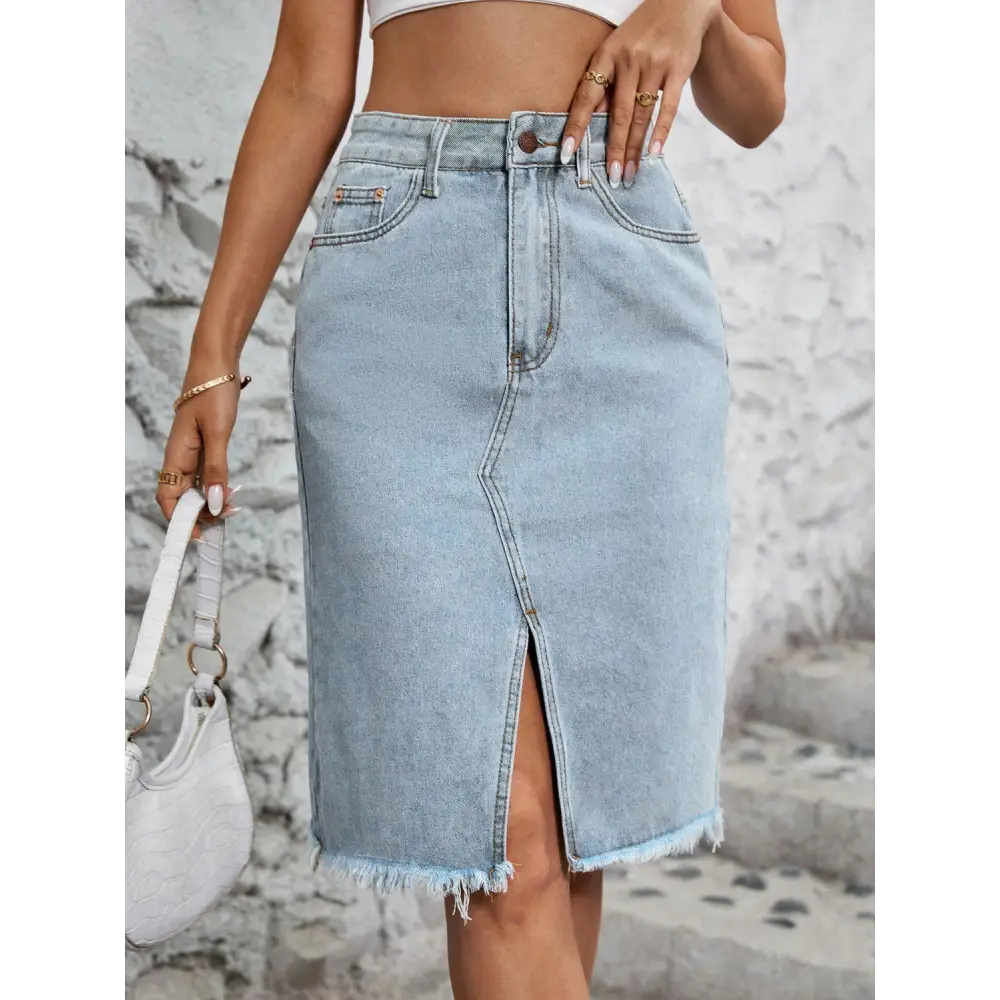 Stylish Raw Hem Slit Denim Skirt for Trendy Summer Looks