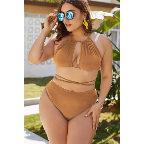 Sizzling Plus Size Cutout Tied Backless Bikini Set in Emerald Green