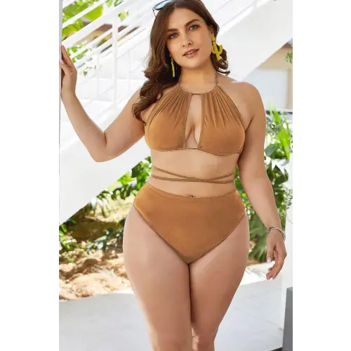 Sizzling Plus Size Cutout Tied Backless Bikini Set in Emerald Green