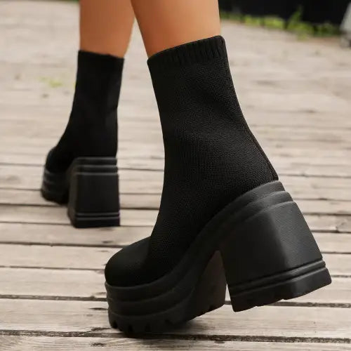 Sleek Black Round Toe Block Heel Boots