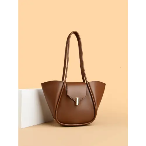 Sleek Brown Leather Shoulder Bag with Pouch for Everyday Style