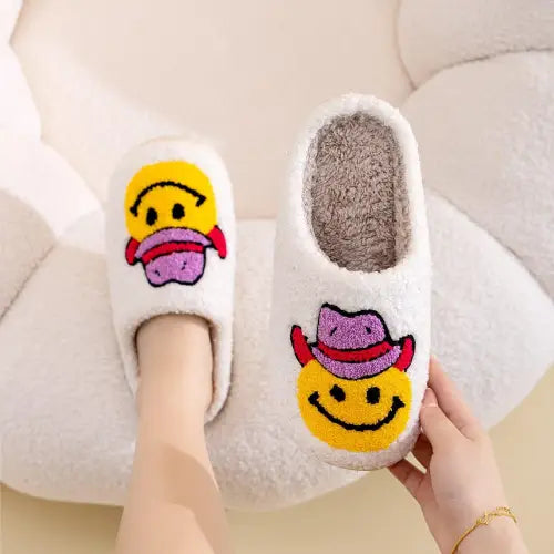 Melody Smiley Face Slippers - CM Fashion