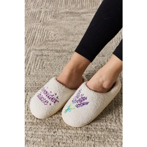 Snuggle Up in Melody Sequin Pattern Cozy Slippers