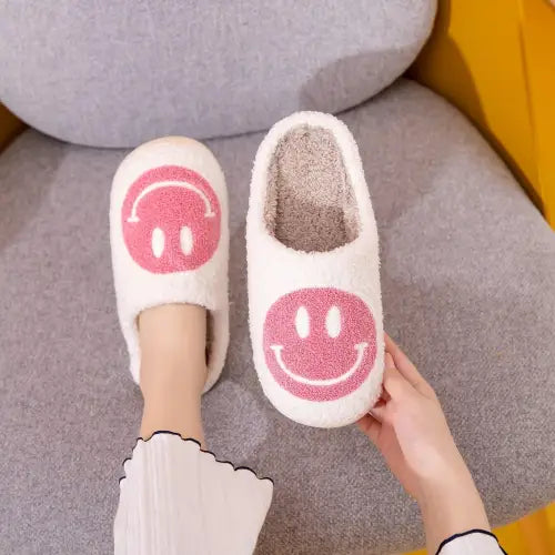 Melody Smiley Face Slippers - CM Fashion