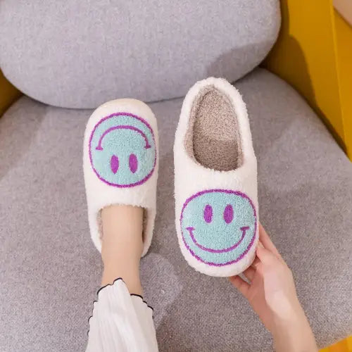 Melody Smiley Face Slippers - CM Fashion