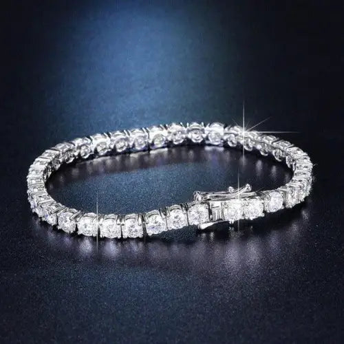 Sparkling Diamond Tennis Bracelet in Pure S925 Silver for Glamorous Style