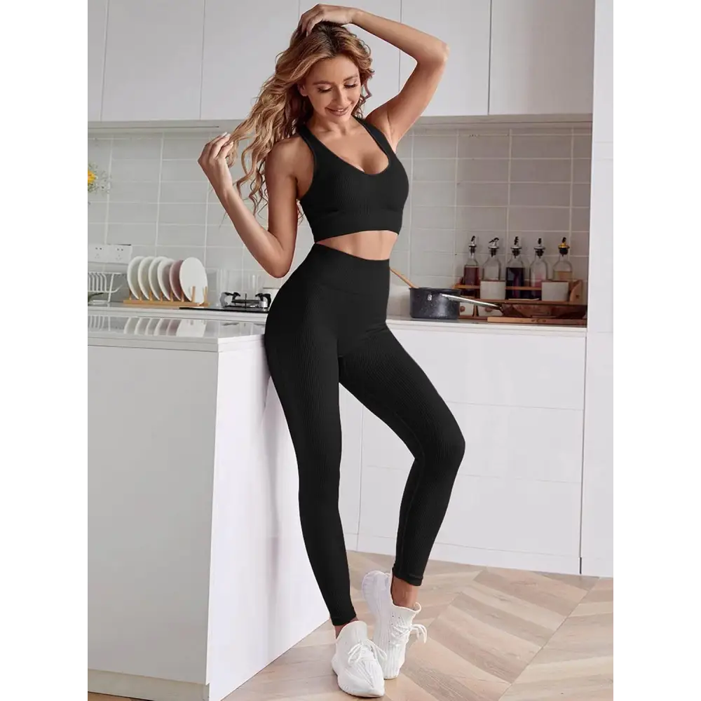 Qstyle Sport Tank and Leggings Set Energizes Your Workout