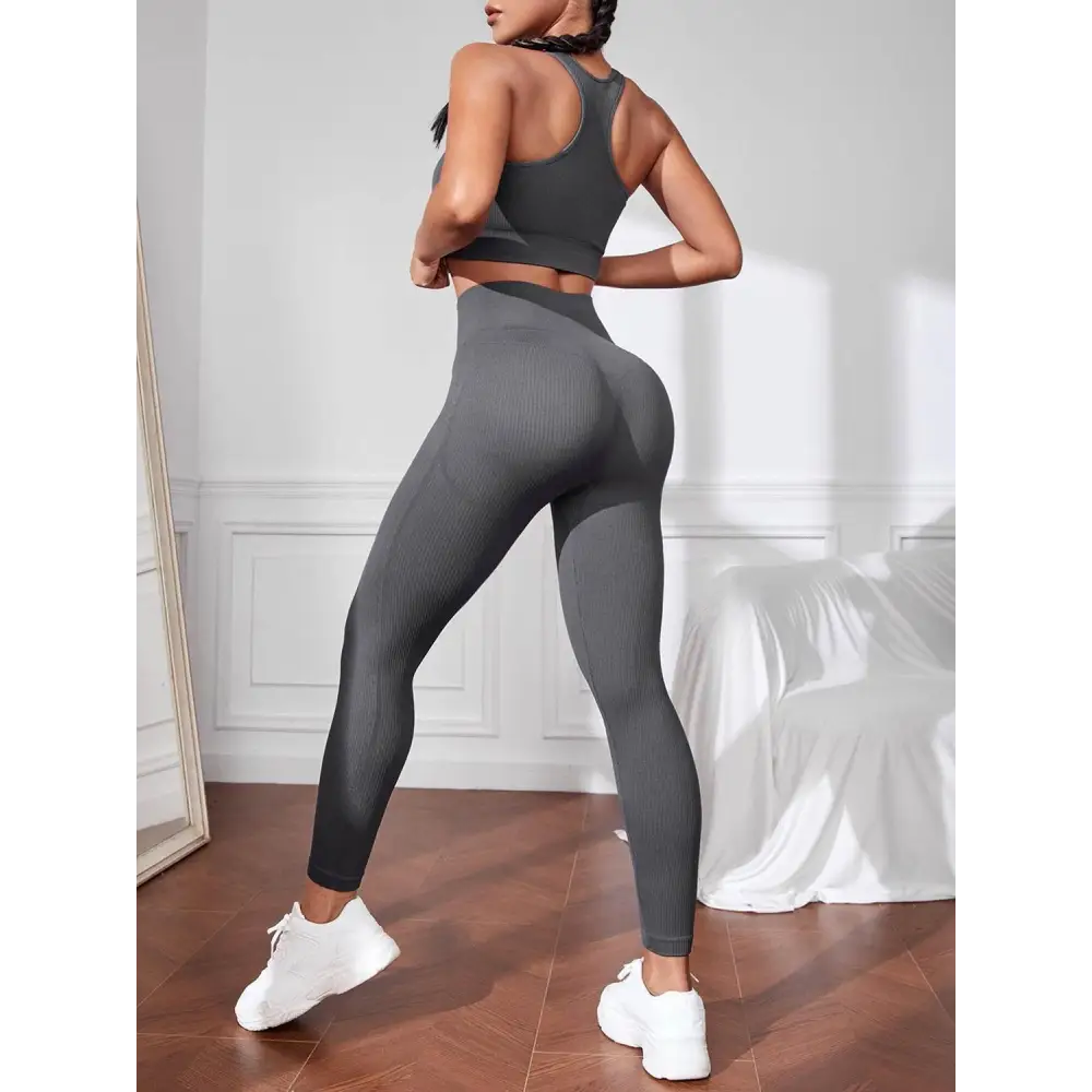 Qstyle Sport Tank and Leggings Set Energizes Your Workout