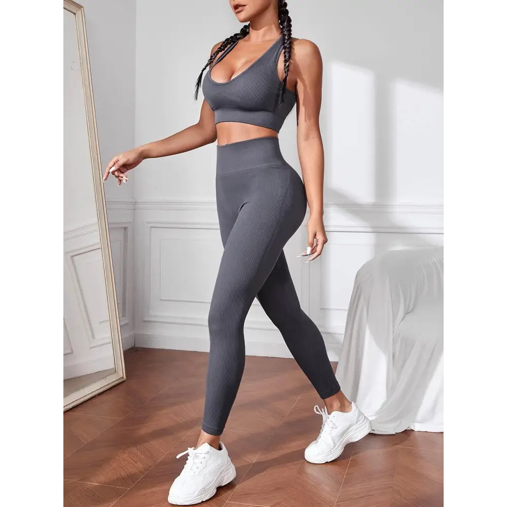 Qstyle Sport Tank and Leggings Set Energizes Your Workout