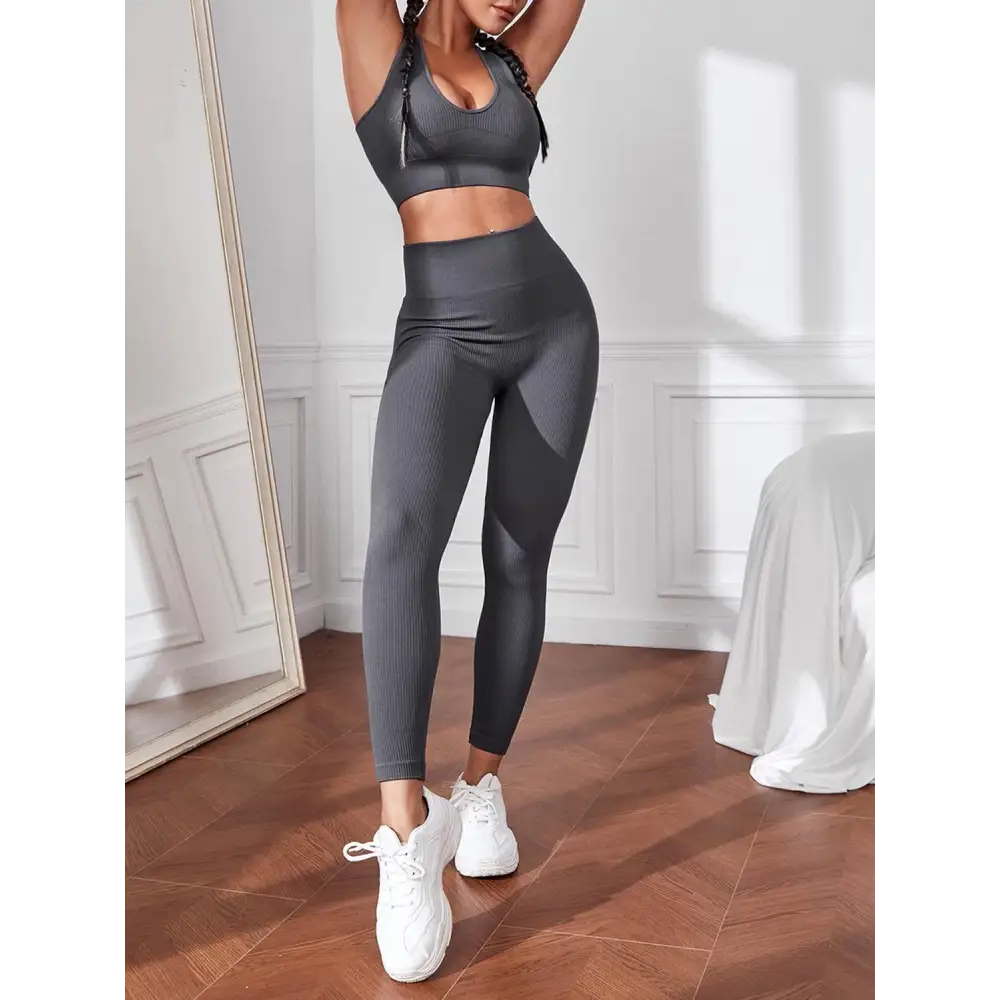 Qstyle Sport Tank and Leggings Set Energizes Your Workout