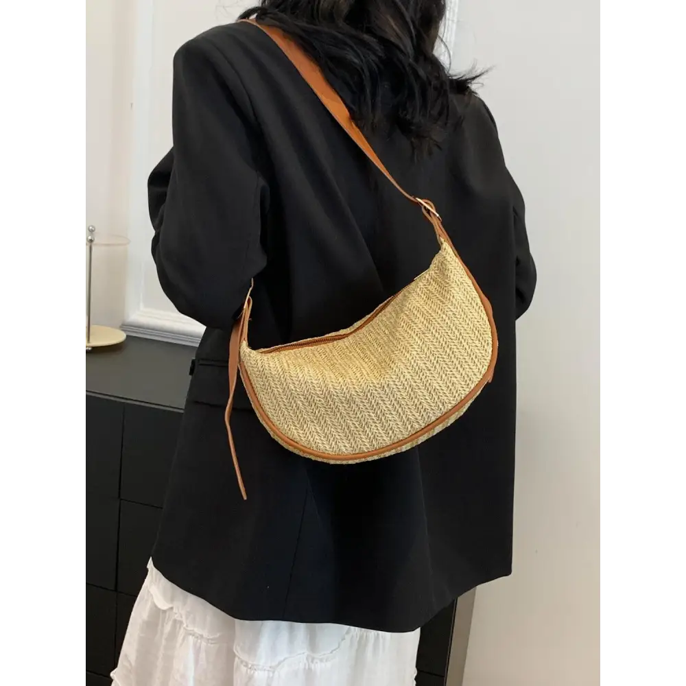 Chic Straw Weave Adjustable Strap Shoulder Bag for Summer Adventures