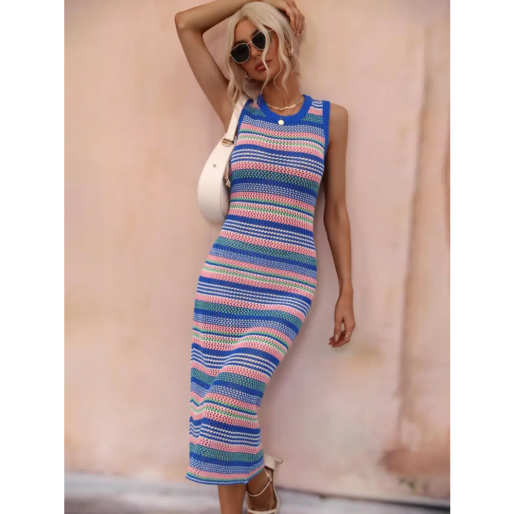 Chic Striped Round Neck Sleeveless Midi Dress for Beach Days