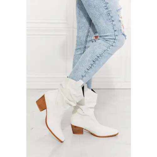 MMShoes Better in Texas Scrunch Cowboy Boots in White - CM Fashion