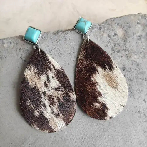 Teardrop Earrings Elegance