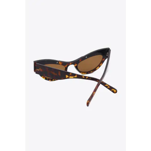 Stunning Rhinestone Trim Cat-Eye Sunglasses with UV400 Protection