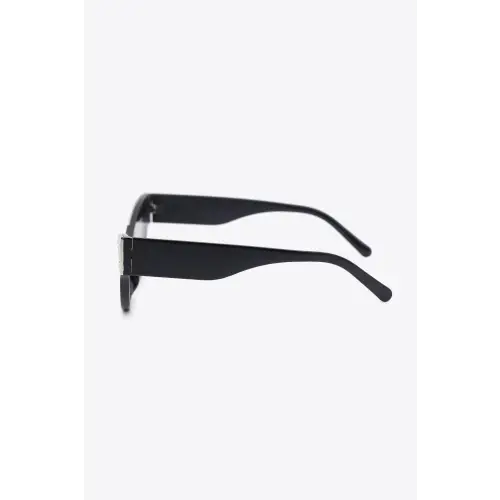 Stunning Rhinestone Trim Cat-Eye Sunglasses with UV400 Protection