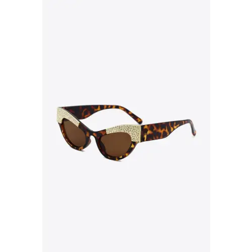 Stunning Rhinestone Trim Cat-Eye Sunglasses with UV400 Protection