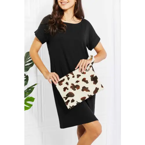Come Along Animal Print Wristlet - CM Fashion