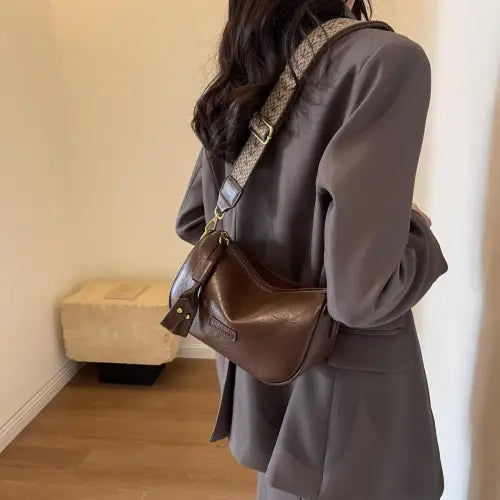 Stylish Brown Leather Shoulder Bag