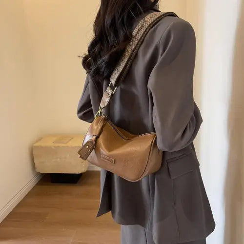 Stylish Brown Leather Shoulder Bag