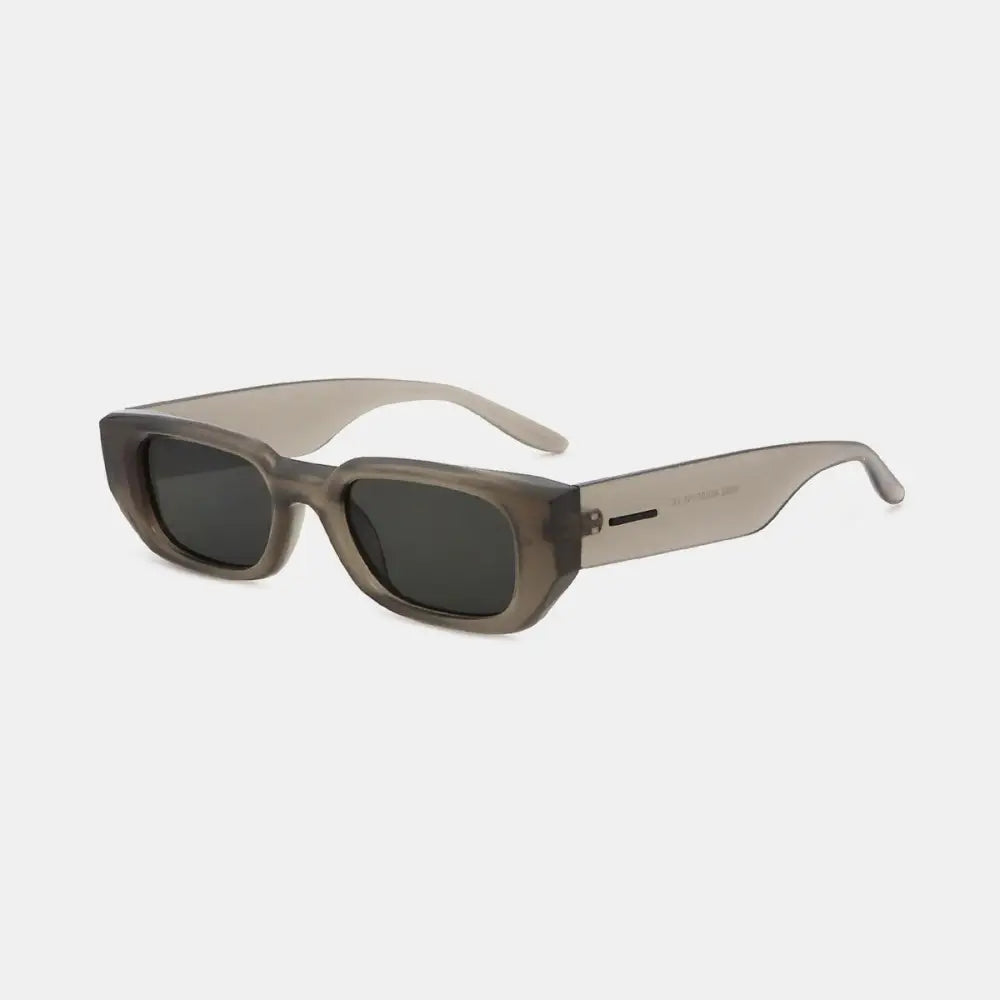 Stylish Gray Polycarbonate Frame Rectangle Sunglasses for Effortless Cool