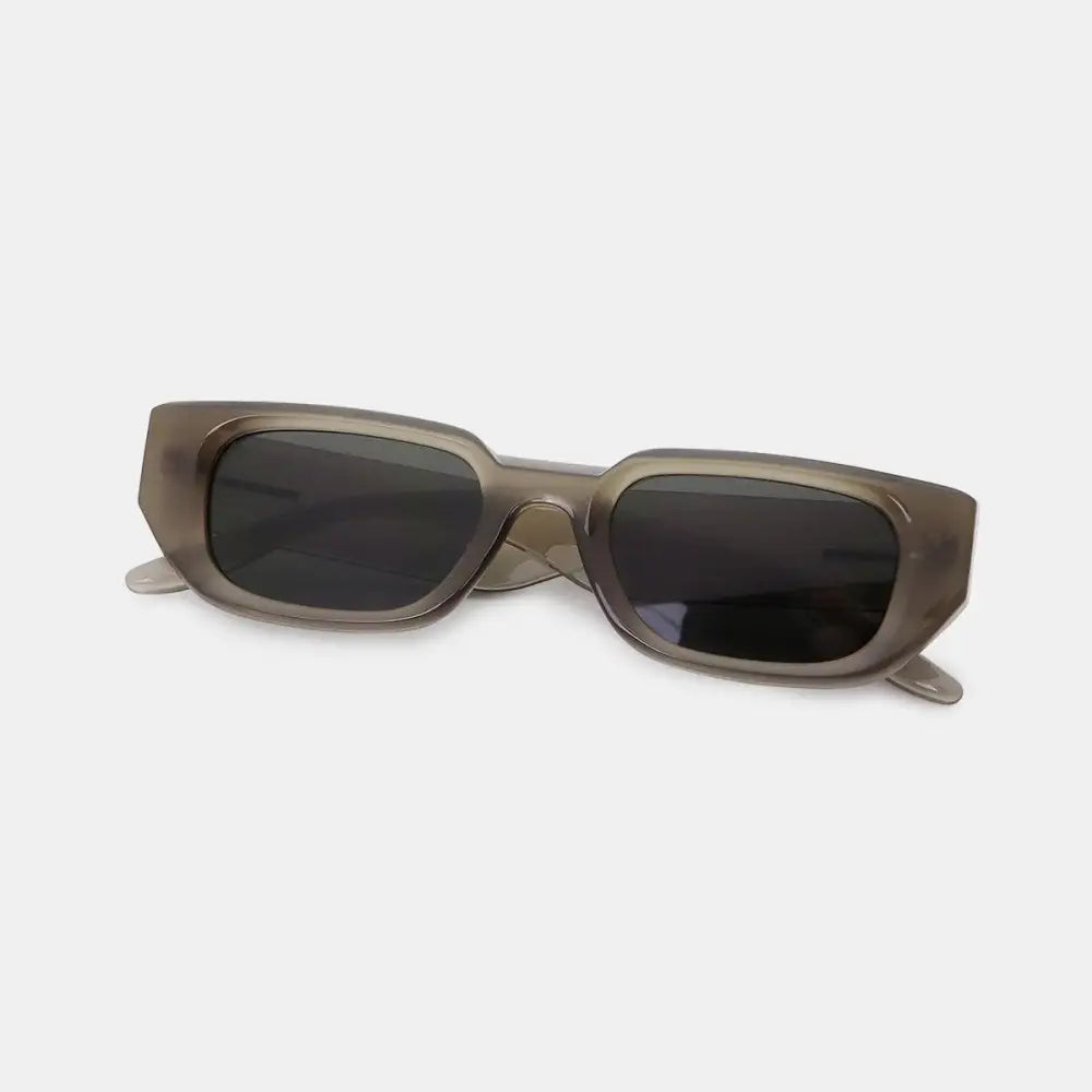 Stylish Gray Polycarbonate Frame Rectangle Sunglasses for Effortless Cool