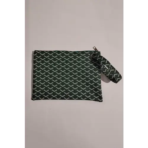 Stylish Love Plaid Wristlet