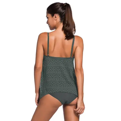 Stylish Scoop Neck Tankini Set with Spaghetti Straps by Images Synz