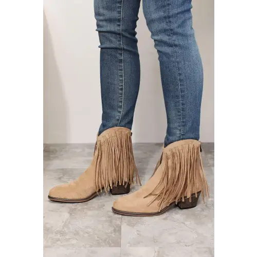 Stylish Women's Fringe Cowboy Western Ankle Boots for Bold Looks