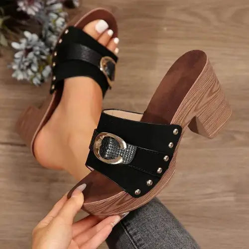 Yoma Buckle Trim Block Heel Sandals