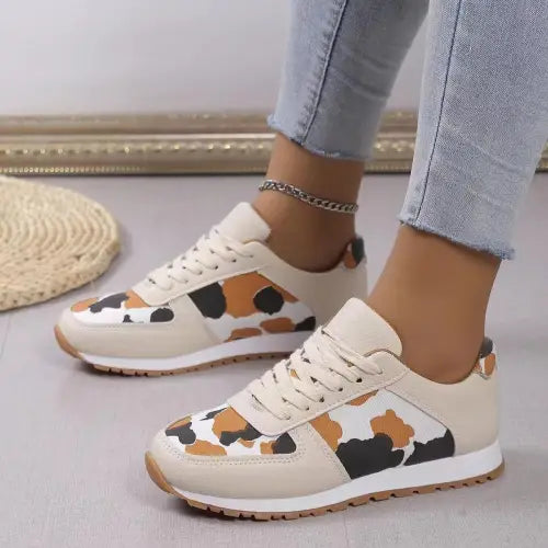 Stylish Yoma Tied Printed PU Leather Athletic Sneakers