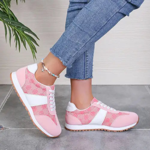 Stylish Zella Mode Contrast Round Toe Flat Sneakers for Everyday Chic