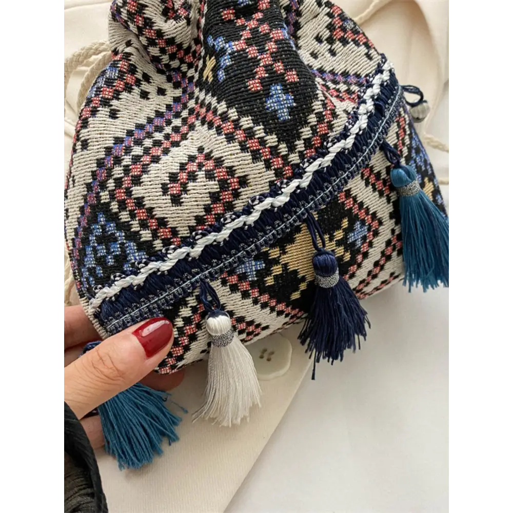 Boho Chic Tassel Spaghetti Strap Shoulder Bag for Summer Adventures