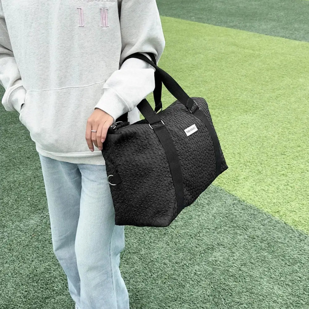 Stylish Textured Nylon Travel Bag for Adventurous Spirits