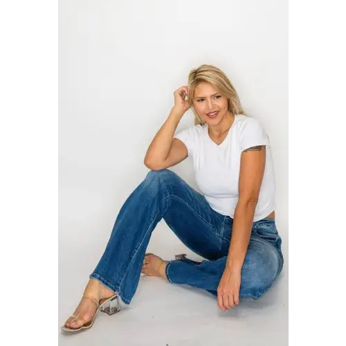 Distressed High Rise Jeans