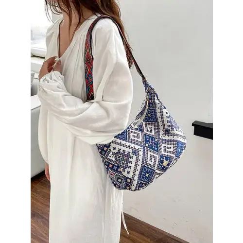 Trendy Geometric Crossbody Bags with Adjustable Straps for All Occasions