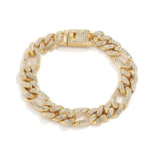 Trendy Personalized Diamond Simple Style Bracelet in Gold-Toned Elegance