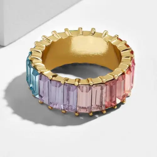 Vibrant 18K Round Gemstone Design Rings for a High-End Look