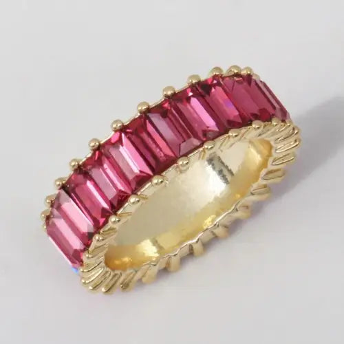 Vibrant 18K Round Gemstone Design Rings for a High-End Look