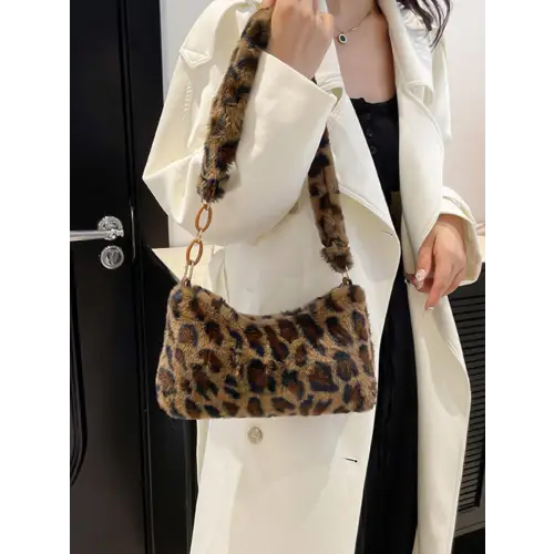 Wild Leopard Fluff Shoulder Bag Unleashes Fierce Style