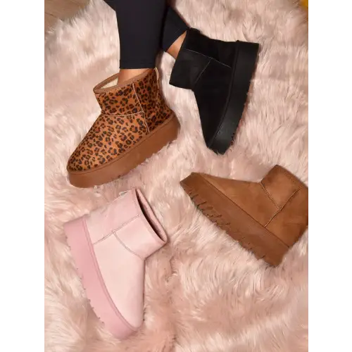 WiLDDiVA Thermal Furry Leopard Platform Booties